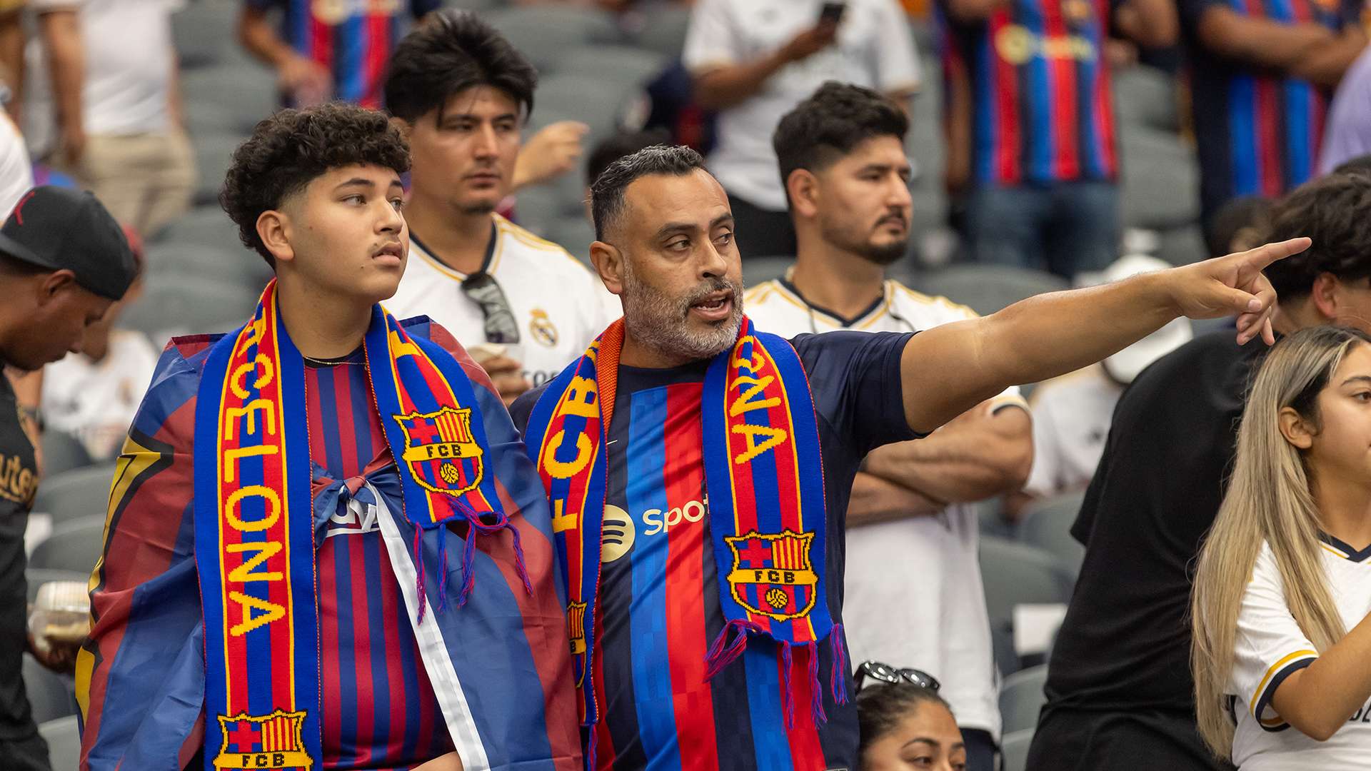 全场压制 全场压制