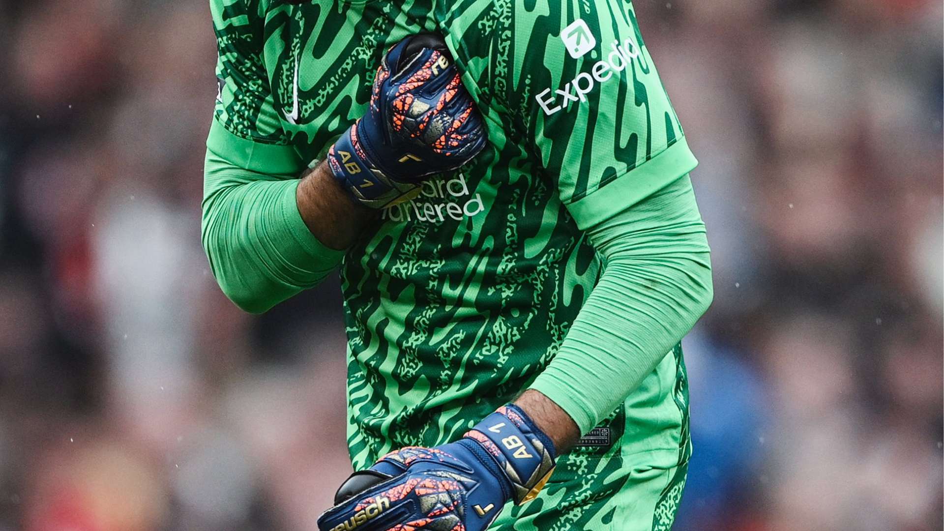 事件引起了 事件引起了