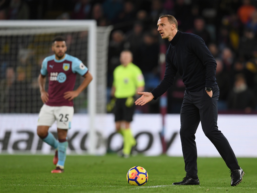 势冲过终点 势冲过终点